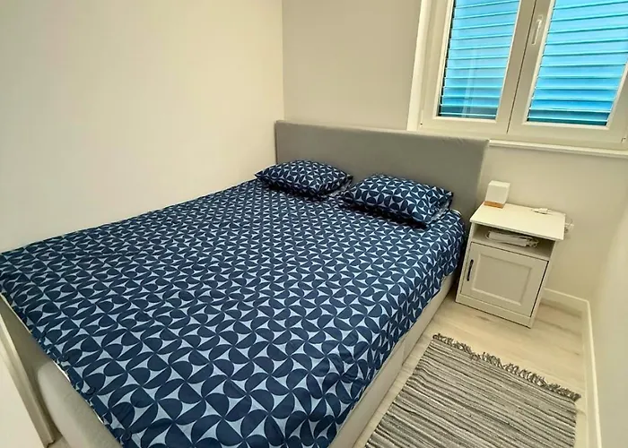 Vacation Semesterbostad Rovanjska